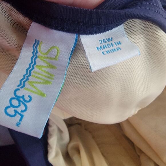 SWIM 365 polka dot swimdress swimsuit size 26w - Picture 6 of 7